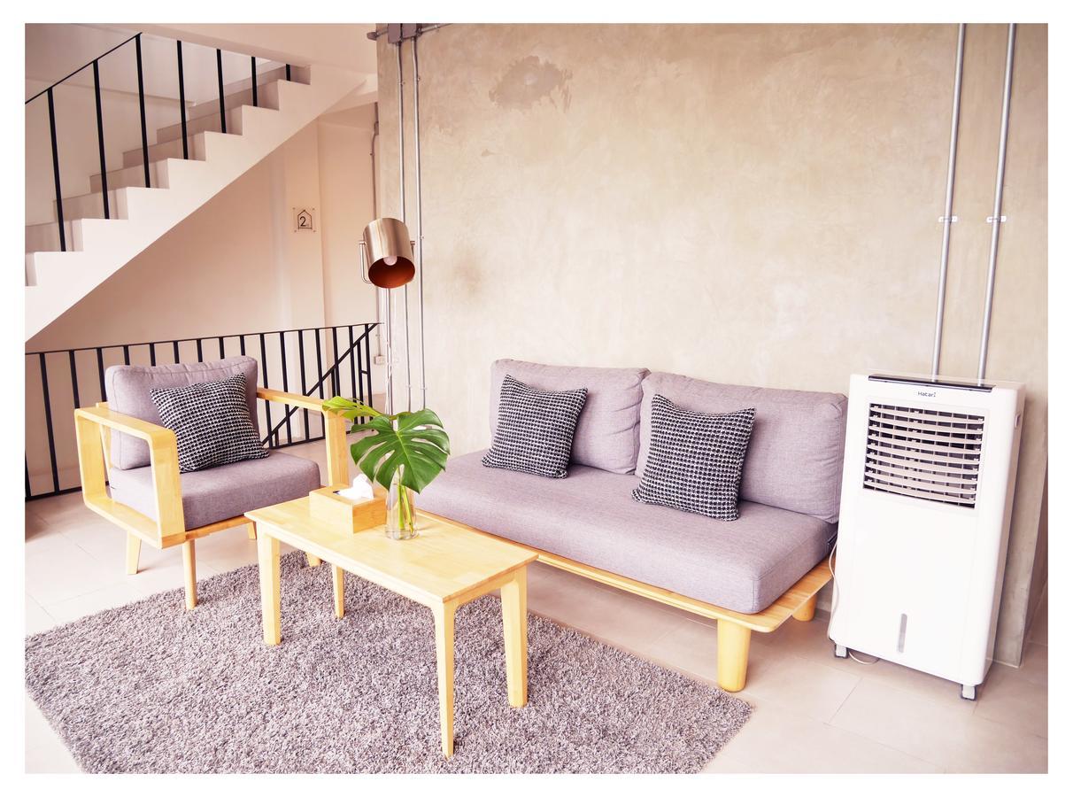 Hostel The Companion Bangkok Zewnętrze zdjęcie