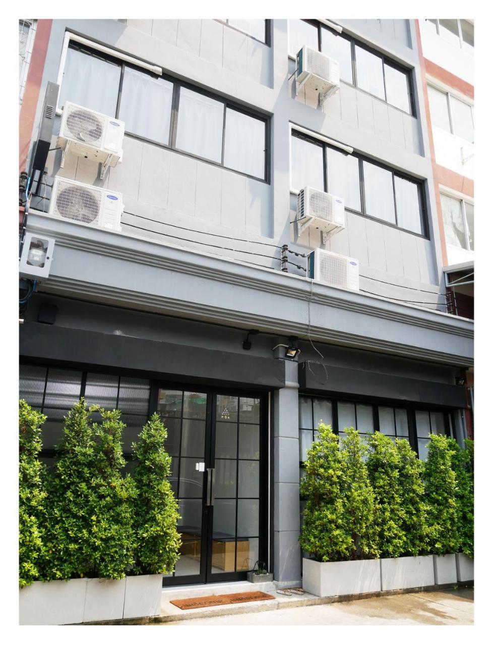 Hostel The Companion Bangkok Zewnętrze zdjęcie